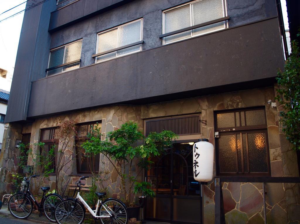 A Pousada Tunnel Kitakyushu Exterior foto